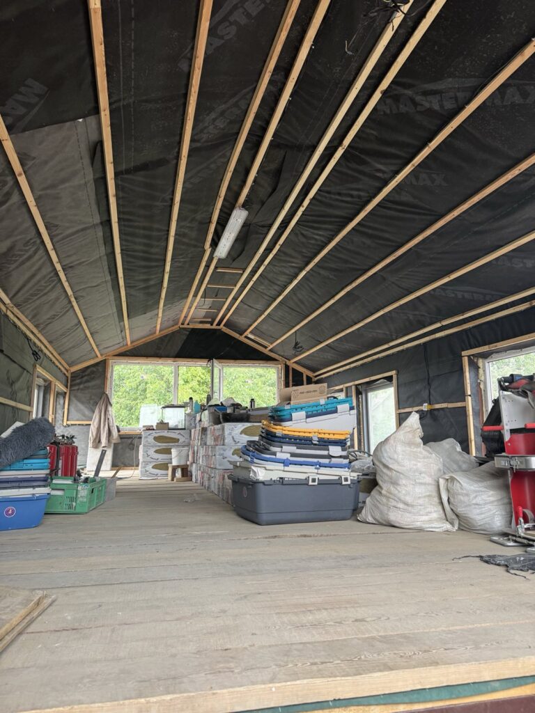 Shelter in renovation